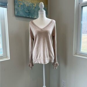 Banana Republic Cashmere Blend V-Neck Sweater Tan Ruffle Cuff Size M